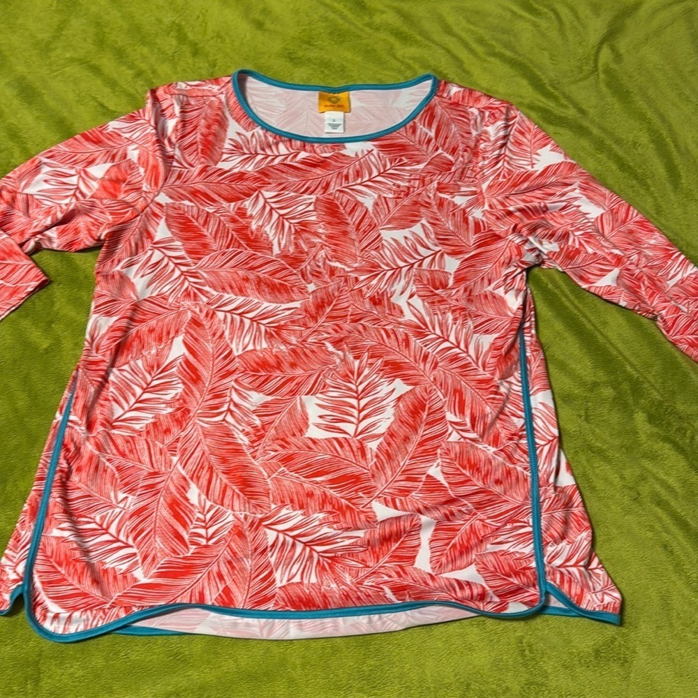 Ruby Rd. Red White and Blue Sz Large Woman's Top Leaf Print